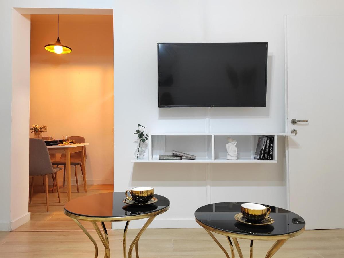 City Sqare Apartment Verde สโกเปีย ภายนอก รูปภาพ